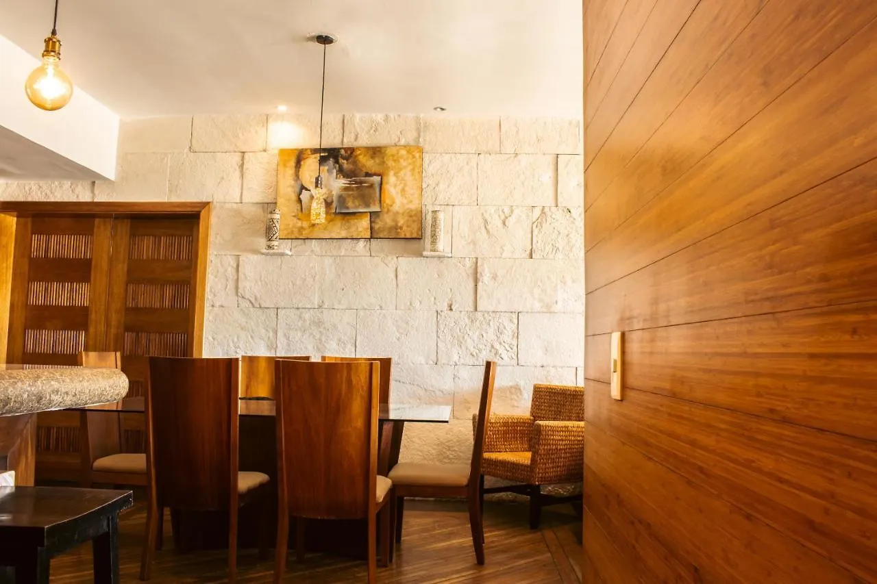 Aldea Thai Playa del Carmen Aparthotel