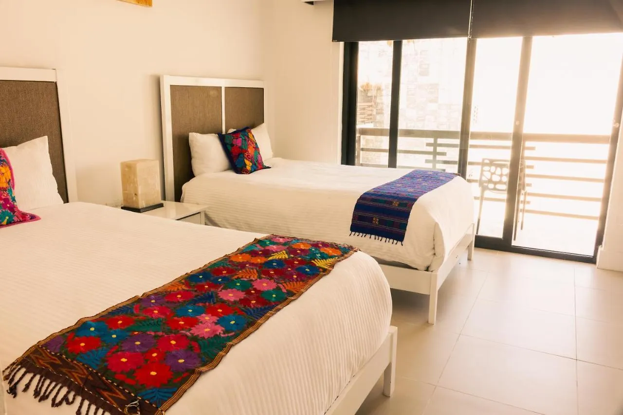 Aparthotel Aldea Thai Playa del Carmen 3*,