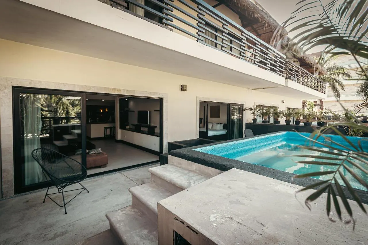 Aldea Thai Playa del Carmen 3*,