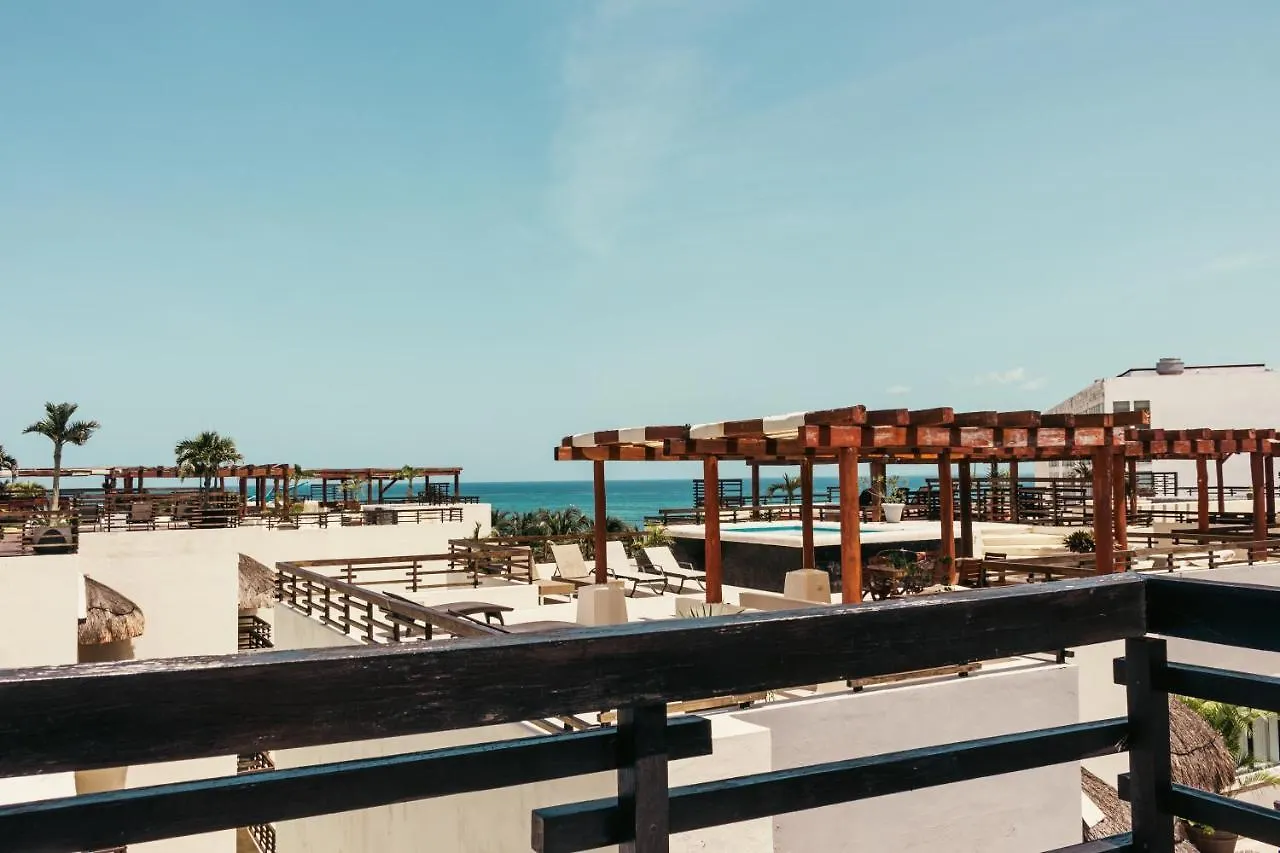 *** Apartahotel Aldea Thai Playa del Carmen México