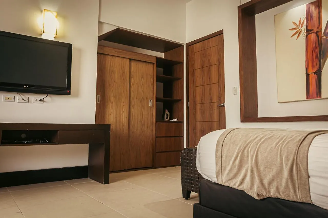 Aldea Thai Playa del Carmen 3*,